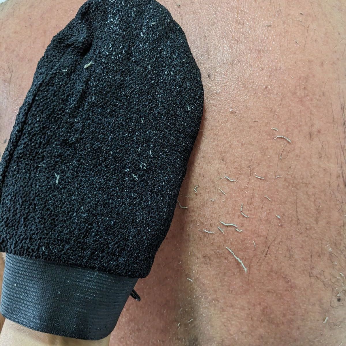 Kessa glove (exfoliating glove)